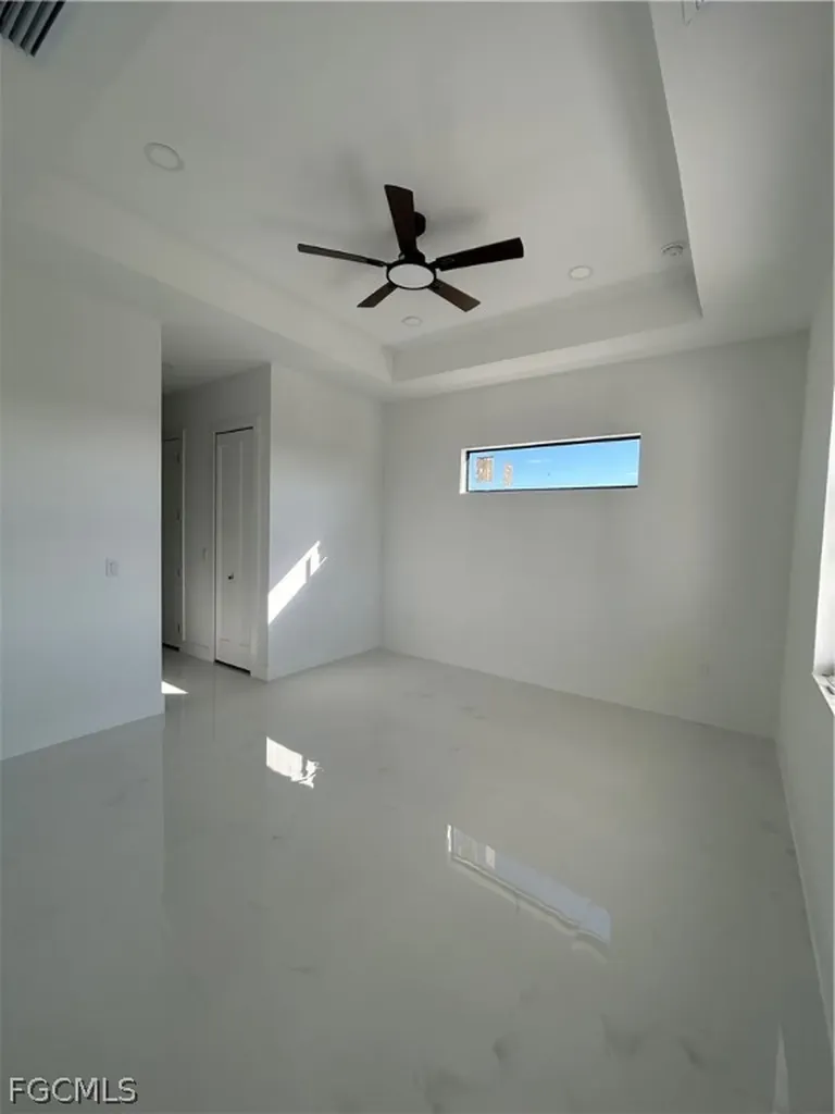 2610 NE 1st Place Cape Coral FL 33909
