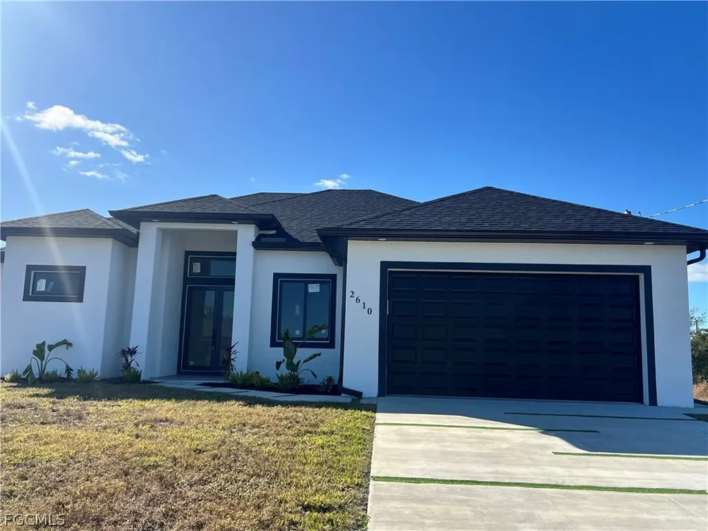 2610 NE 1st Place Cape Coral FL 33909