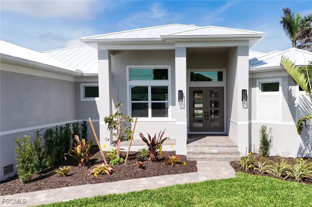 123 SW 52nd Terrace Cape Coral FL 33914