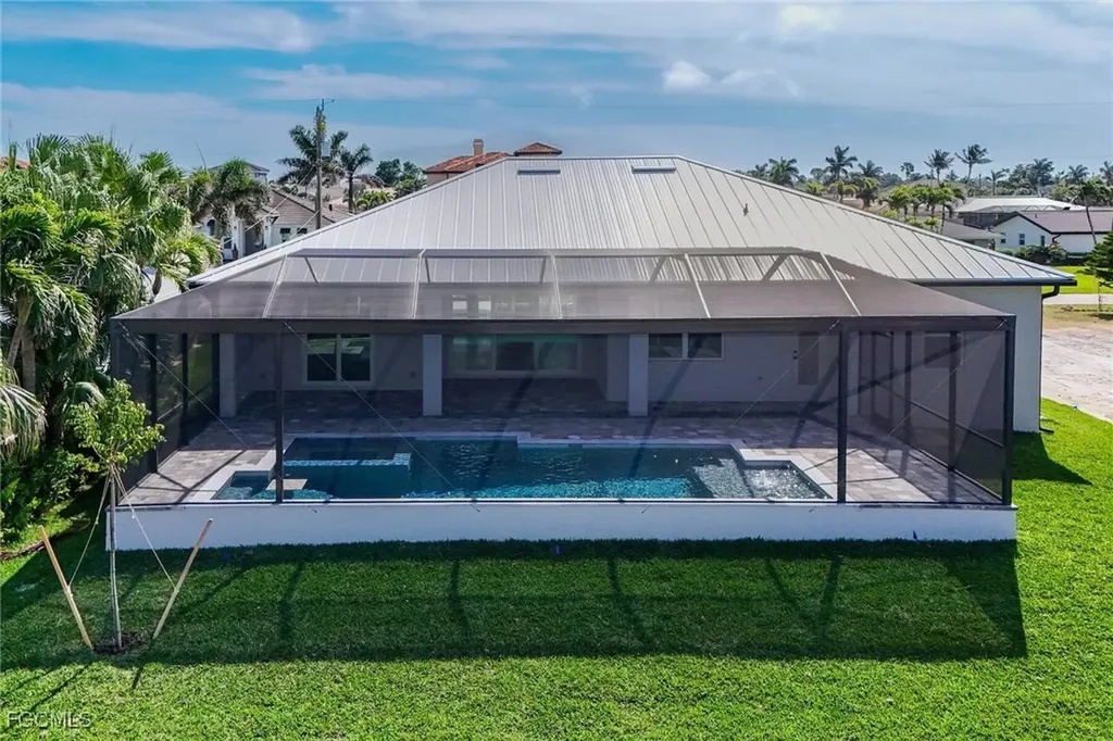 123 SW 52nd Terrace Cape Coral FL 33914