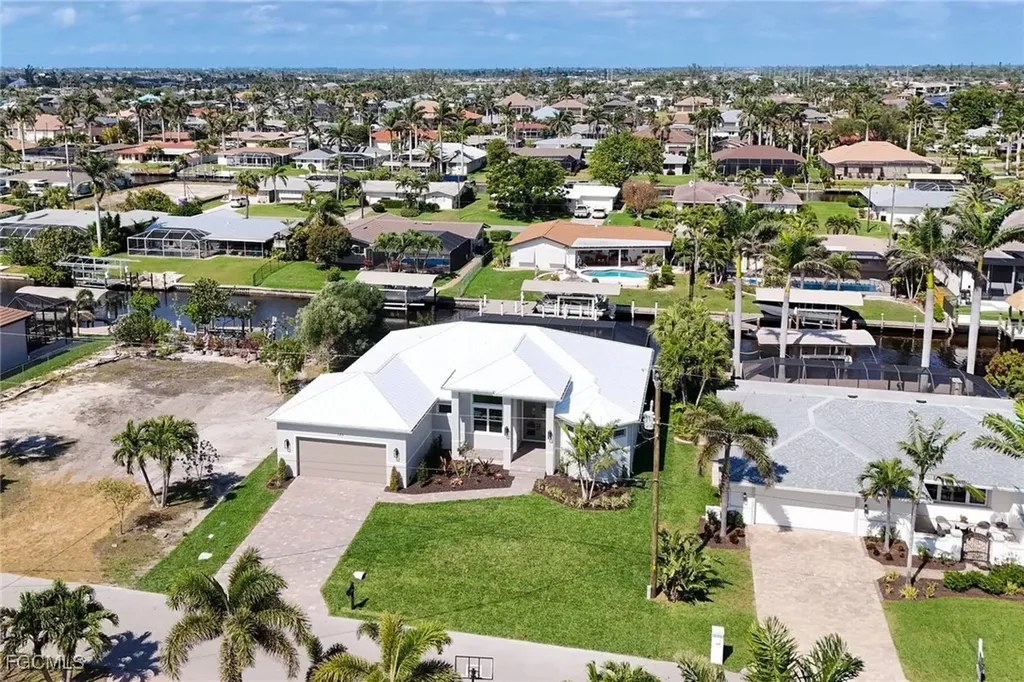 123 SW 52nd Terrace Cape Coral FL 33914