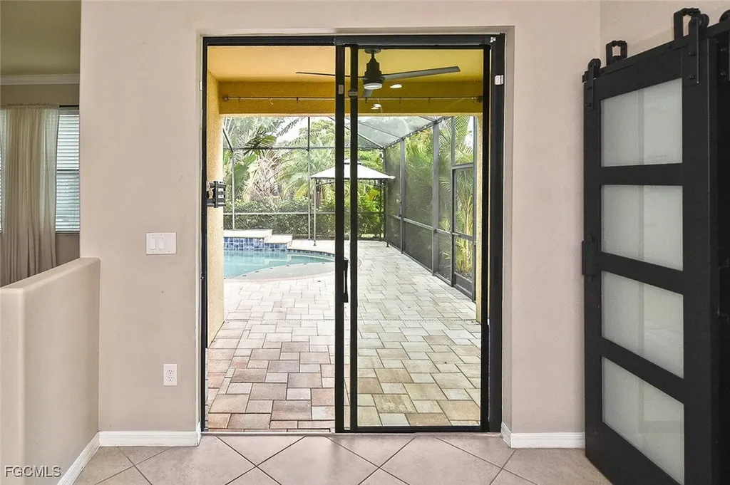 2738 Via Piazza Loop Fort Myers FL 33905