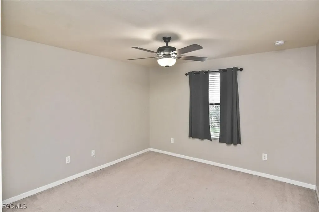 2738 Via Piazza Loop Fort Myers FL 33905