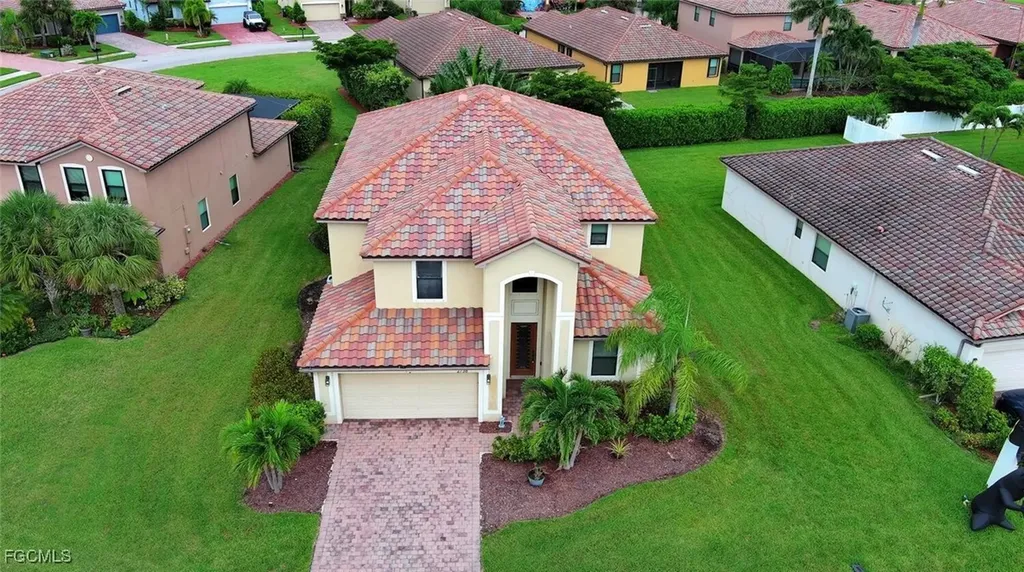2738 Via Piazza Loop Fort Myers FL 33905