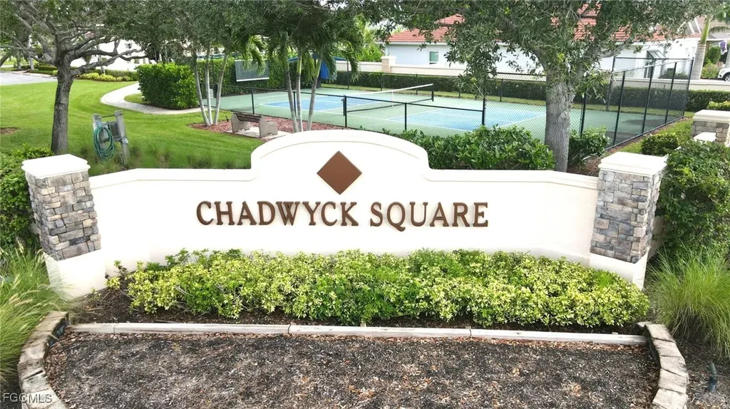 24980 Divot Drive Bonita Springs FL 34135