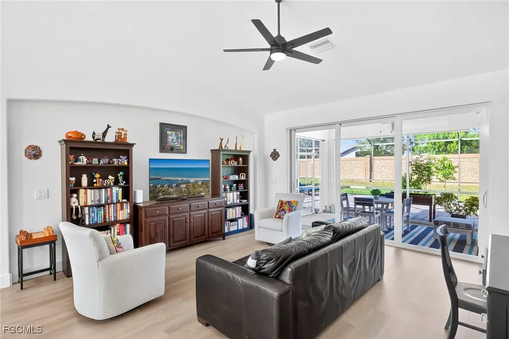 24980 Divot Drive Bonita Springs FL 34135