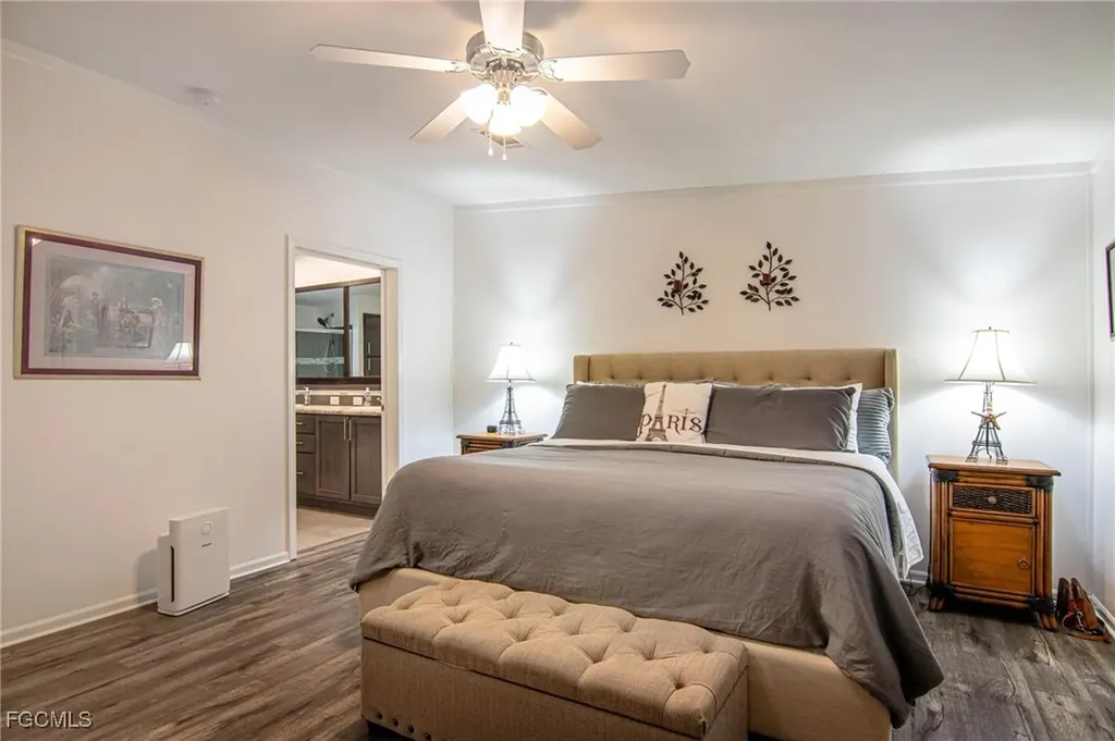 417 Snead Drive North Fort Myers FL 33903