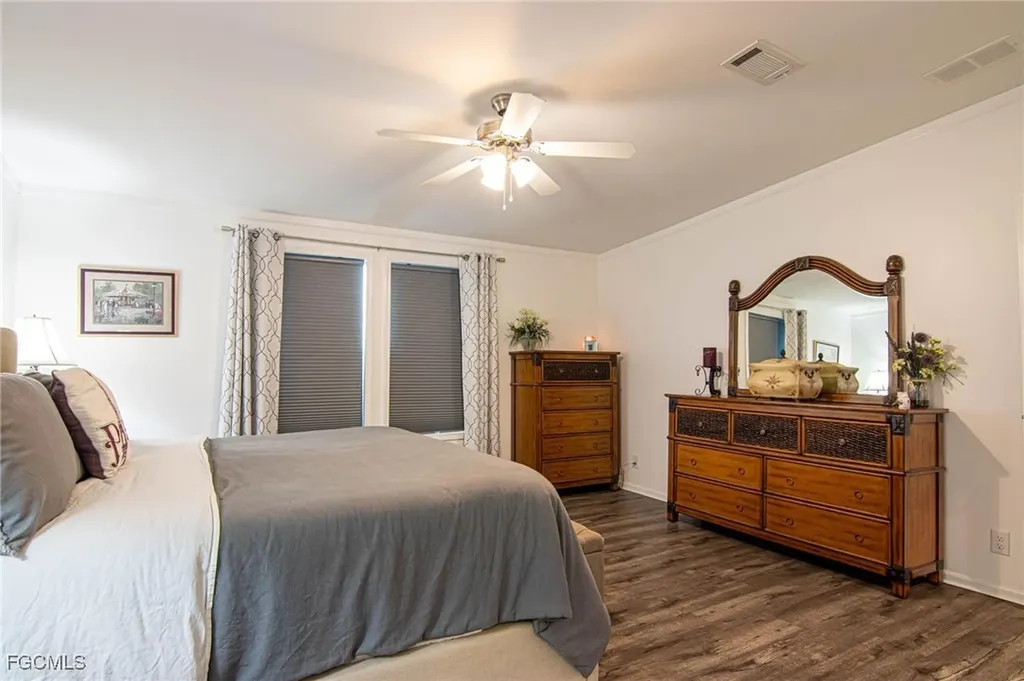 417 Snead Drive North Fort Myers FL 33903