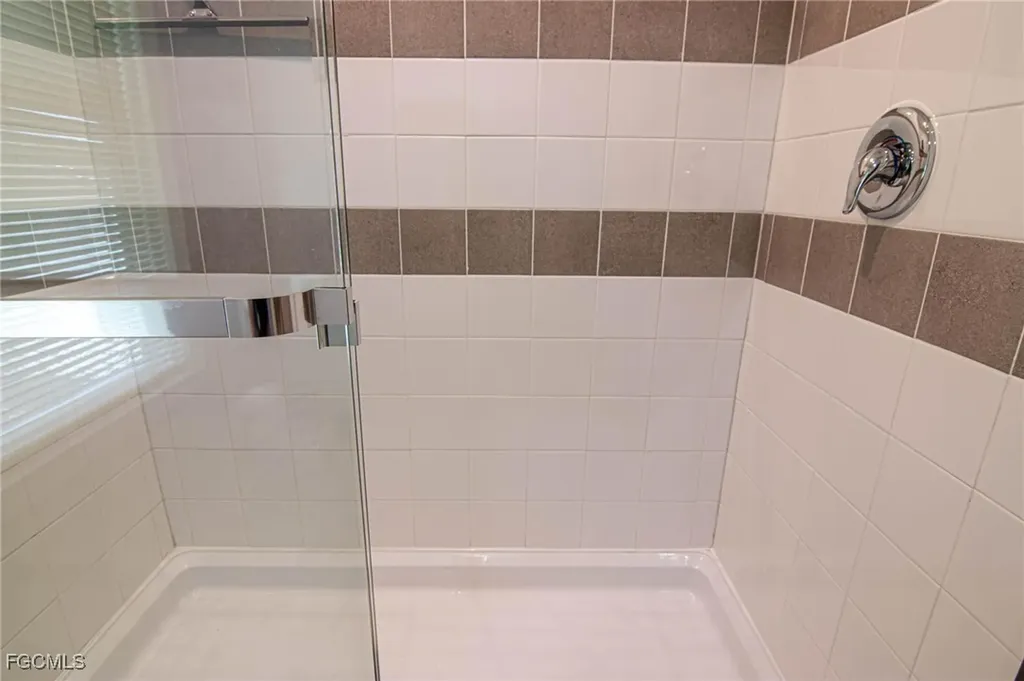 417 Snead Drive North Fort Myers FL 33903