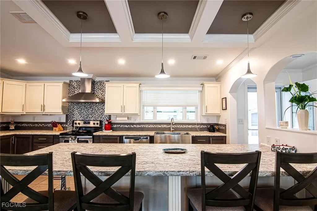 417 Snead Drive North Fort Myers FL 33903