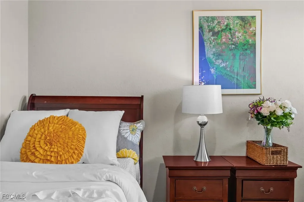 4317 SW 16th Place Cape Coral FL 33914