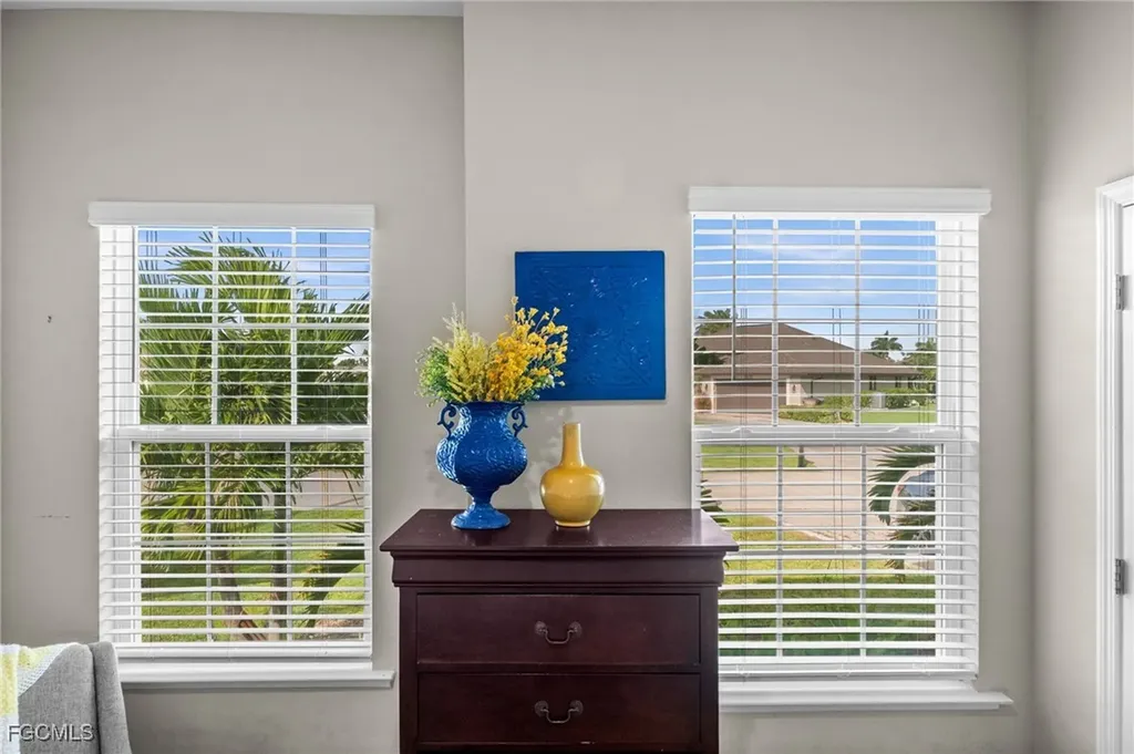 4317 SW 16th Place Cape Coral FL 33914