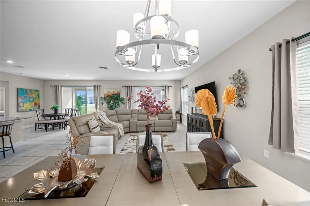 4317 SW 16th Place Cape Coral FL 33914