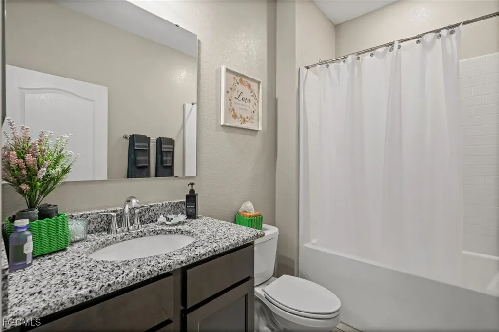 4317 SW 16th Place Cape Coral FL 33914