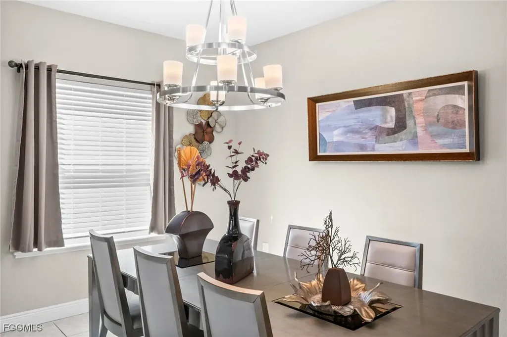 4317 SW 16th Place Cape Coral FL 33914