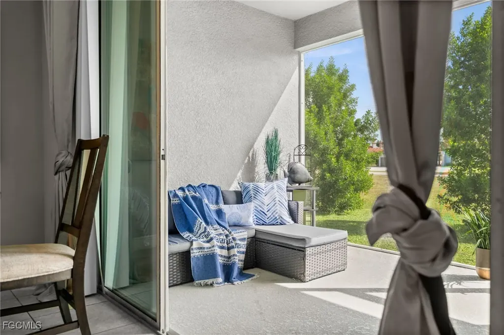 4317 SW 16th Place Cape Coral FL 33914