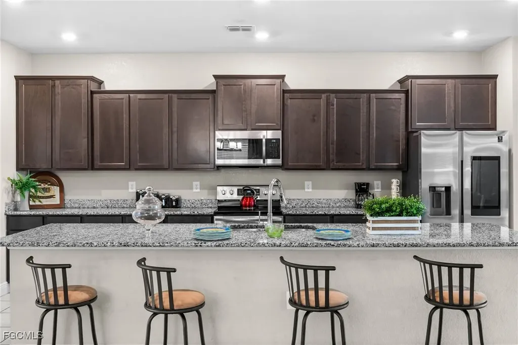 4317 SW 16th Place Cape Coral FL 33914