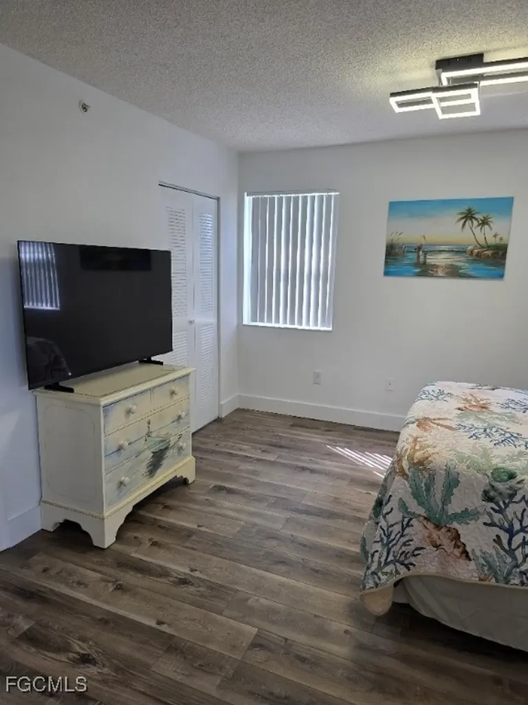 8870 Colonnades Court W Bonita Springs FL 34135