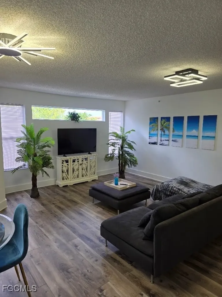 8870 Colonnades Court W Bonita Springs FL 34135