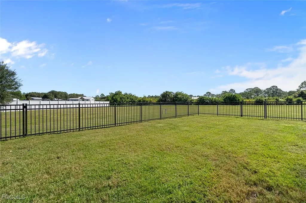 14201 Binghampton Drive Fort Myers FL 33905