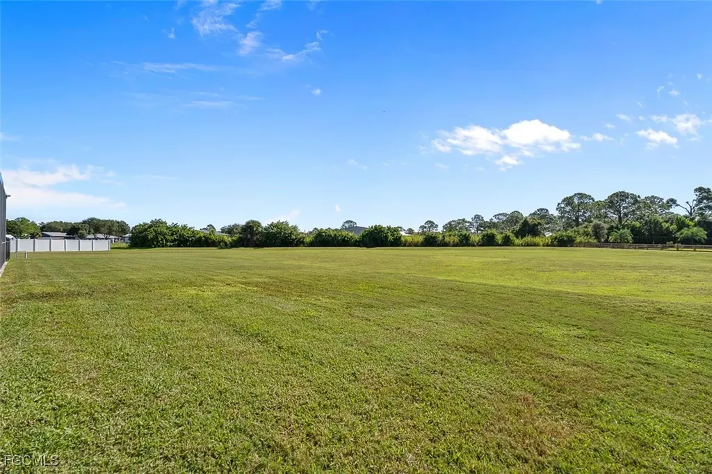 14201 Binghampton Drive Fort Myers FL 33905