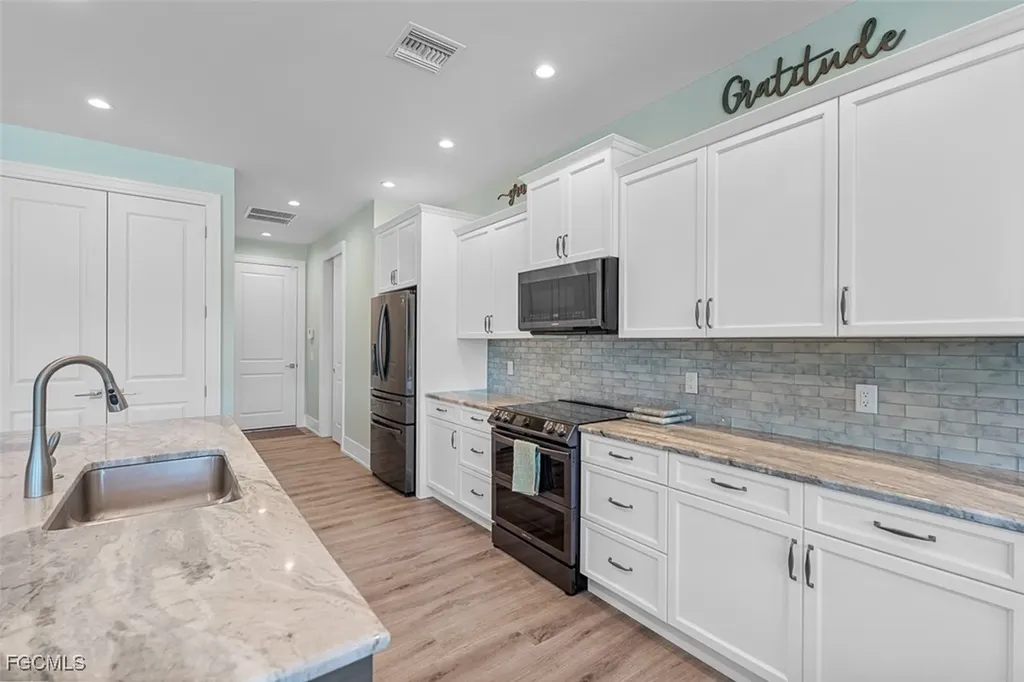 14201 Binghampton Drive Fort Myers FL 33905