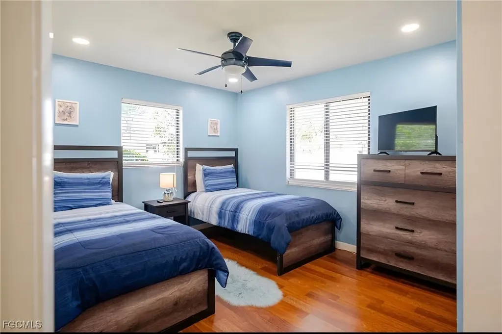 203 SE 43rd Terrace Cape Coral FL 33904