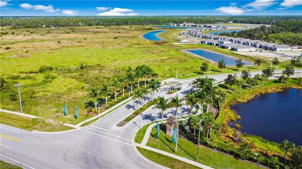 8880 Cascade Price Circle North Fort Myers FL 33917
