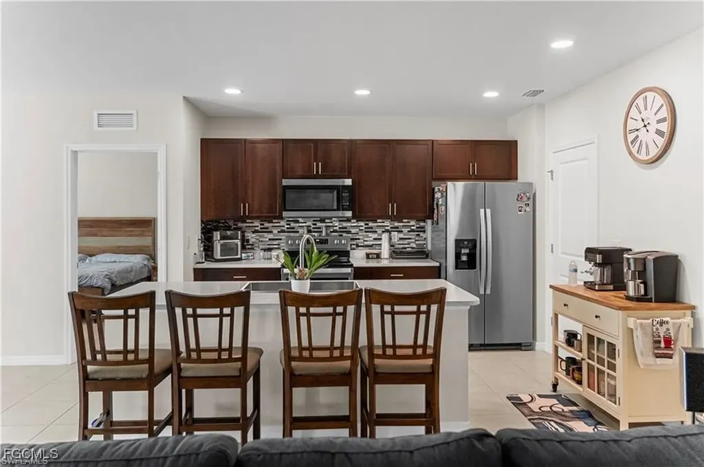 8880 Cascade Price Circle North Fort Myers FL 33917