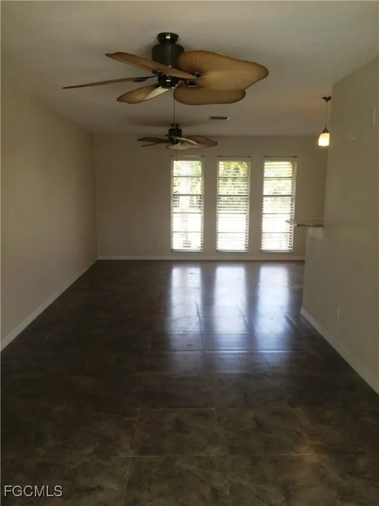 5239 Wisteria Court Cape Coral FL 33904