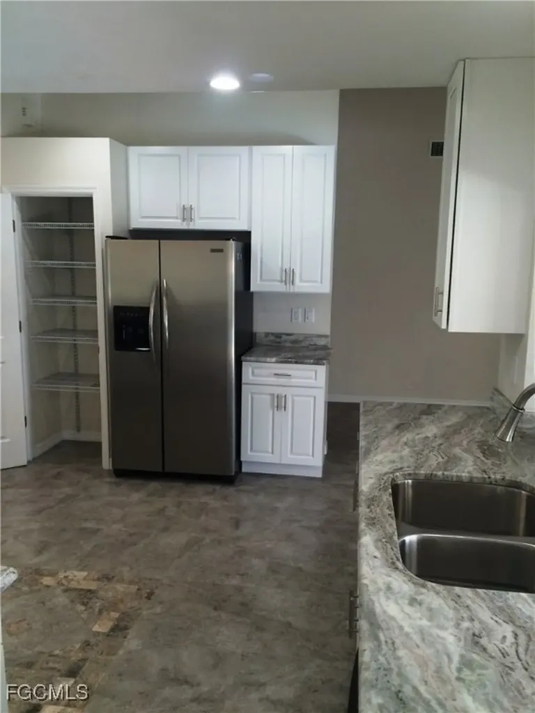 5239 Wisteria Court Cape Coral FL 33904