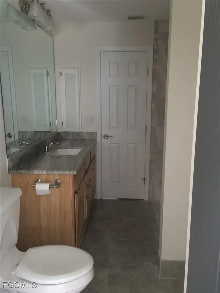 5239 Wisteria Court Cape Coral FL 33904
