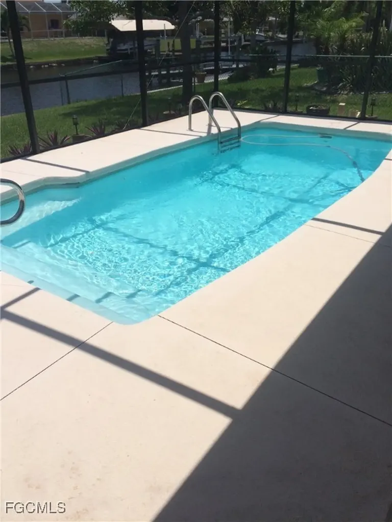 5239 Wisteria Court Cape Coral FL 33904