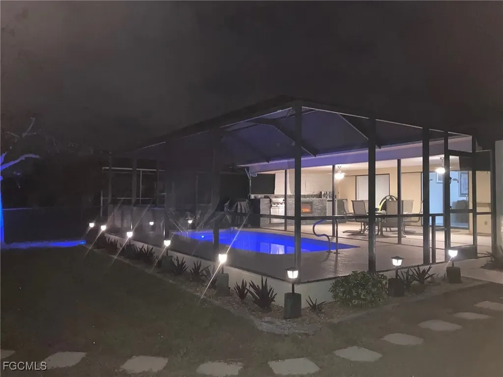 5239 Wisteria Court Cape Coral FL 33904