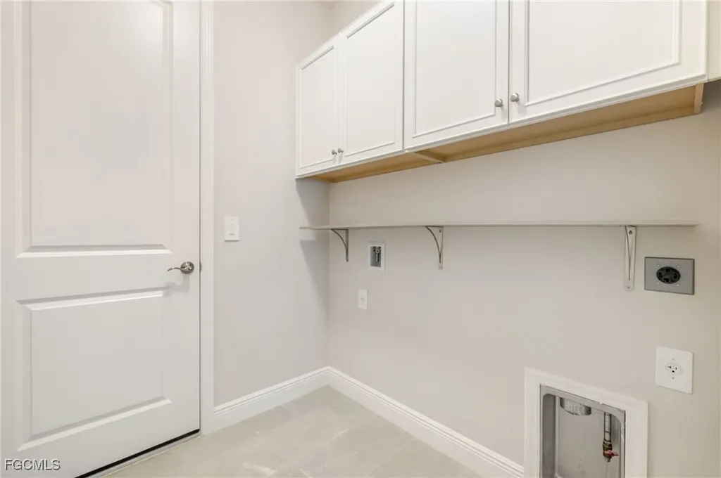 8770 Pigeon Key Fort Myers FL 33908