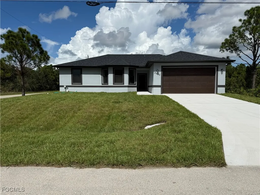 2820 47th Street W Lehigh Acres FL 33971