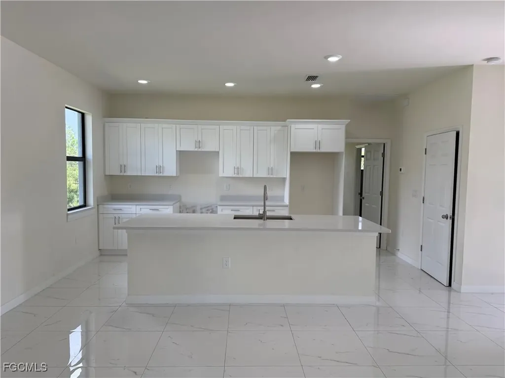 2820 47th Street W Lehigh Acres FL 33971