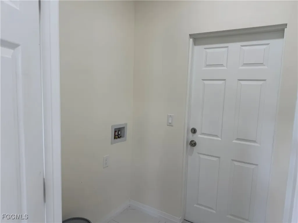 2820 47th Street W Lehigh Acres FL 33971
