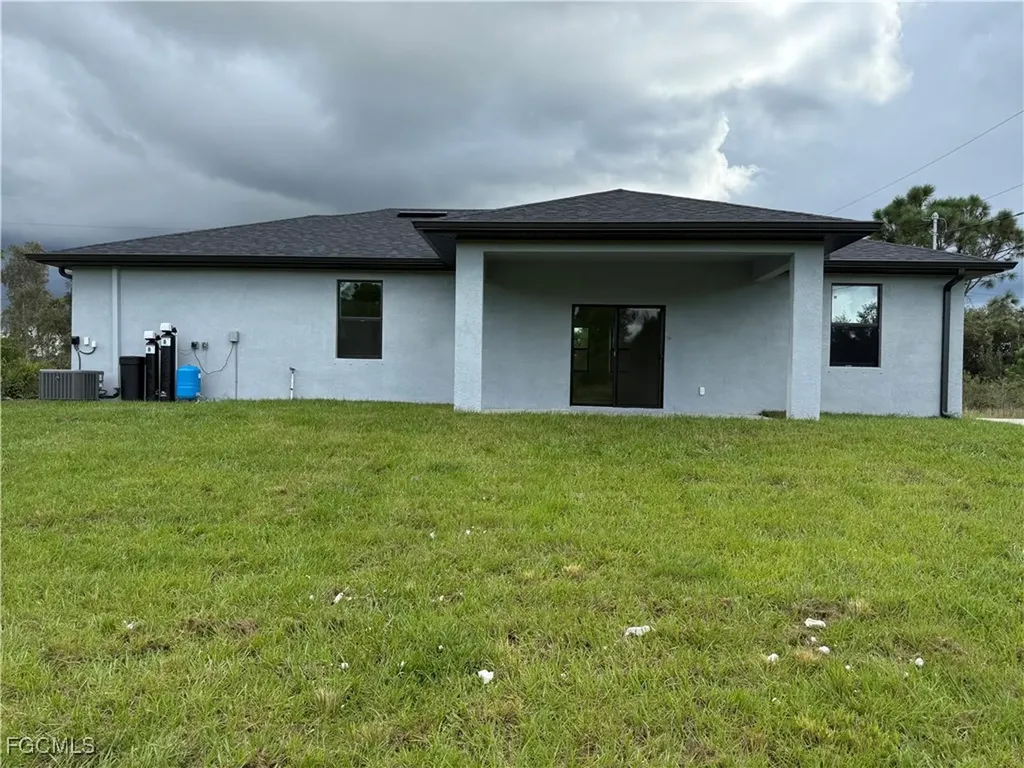 2820 47th Street W Lehigh Acres FL 33971