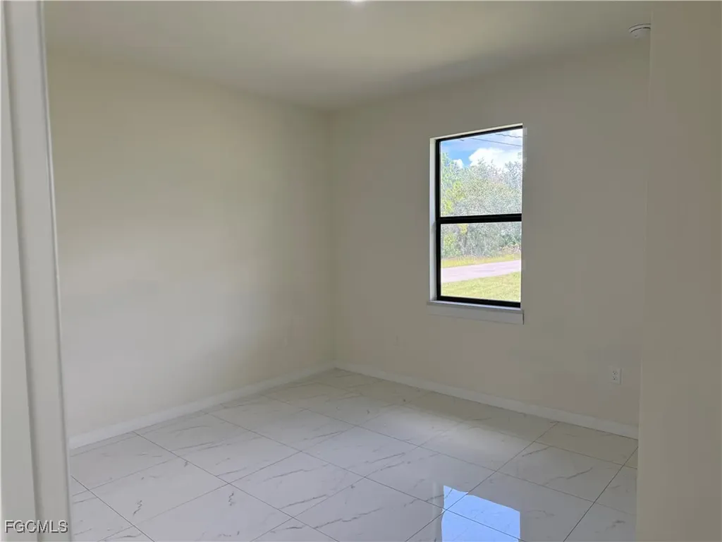2820 47th Street W Lehigh Acres FL 33971
