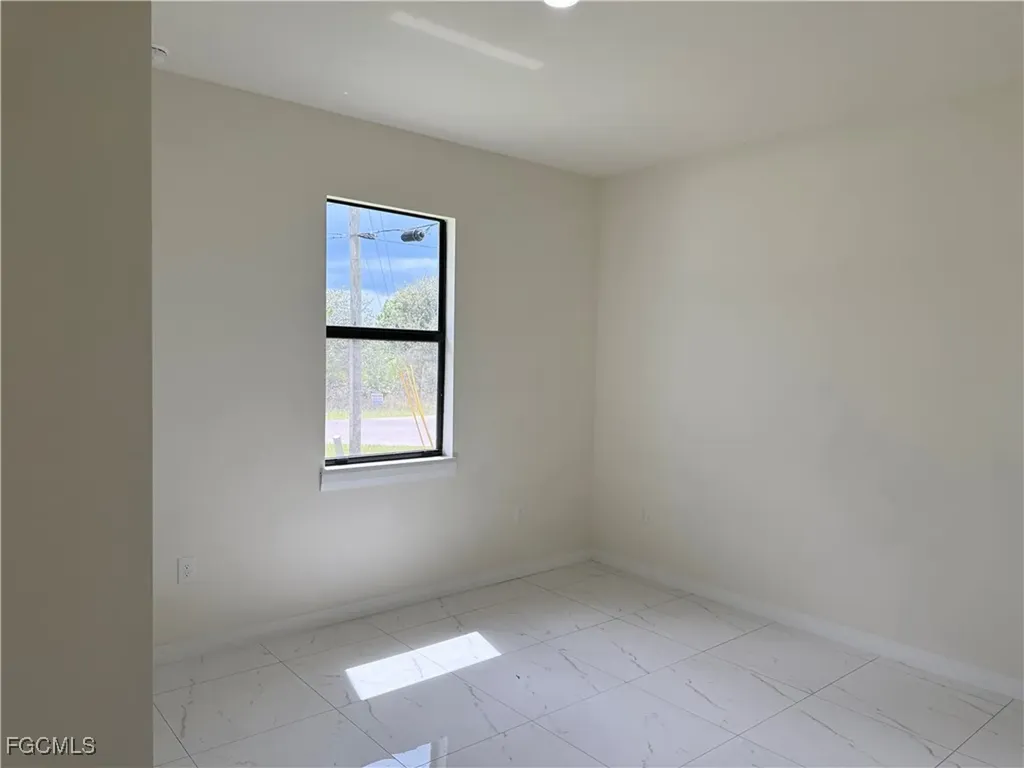 2820 47th Street W Lehigh Acres FL 33971