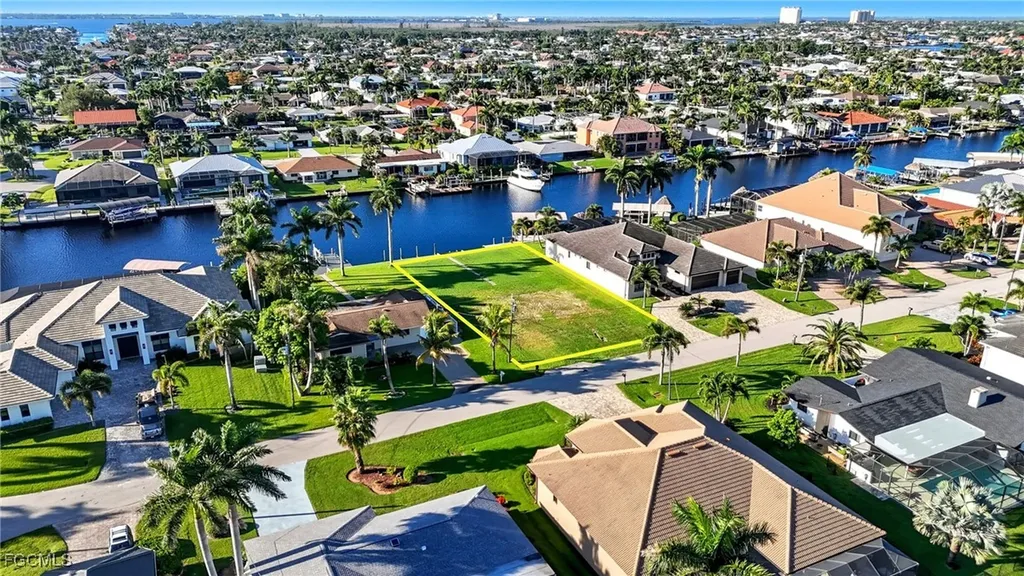 126 SW 50th Street Cape Coral FL 33914