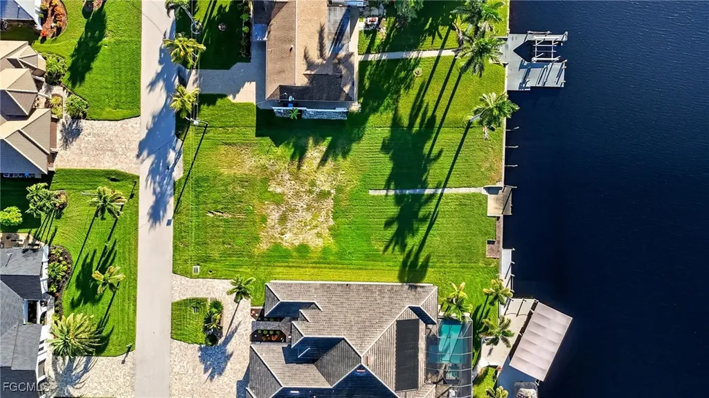 126 SW 50th Street Cape Coral FL 33914