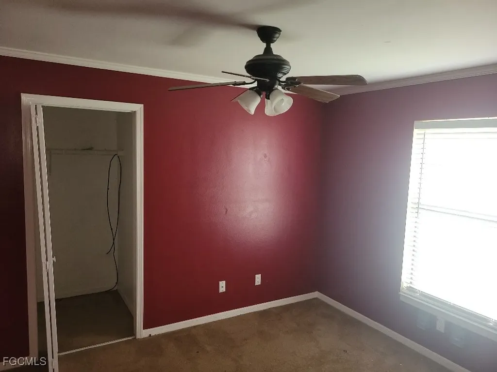 506 SW 28th Place Cape Coral FL 33991