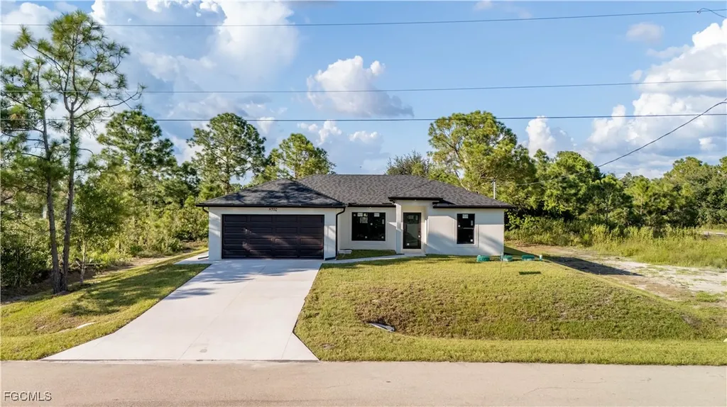 2702 49th Street W Lehigh Acres FL 33971