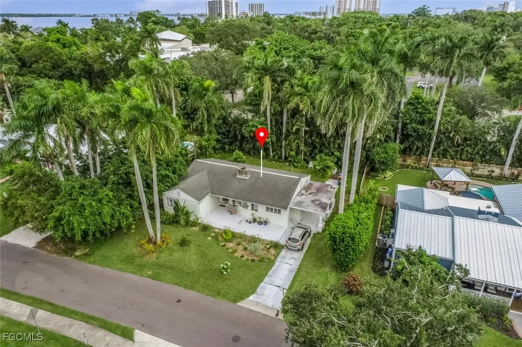 1429 Sandra Drive Fort Myers FL 33901
