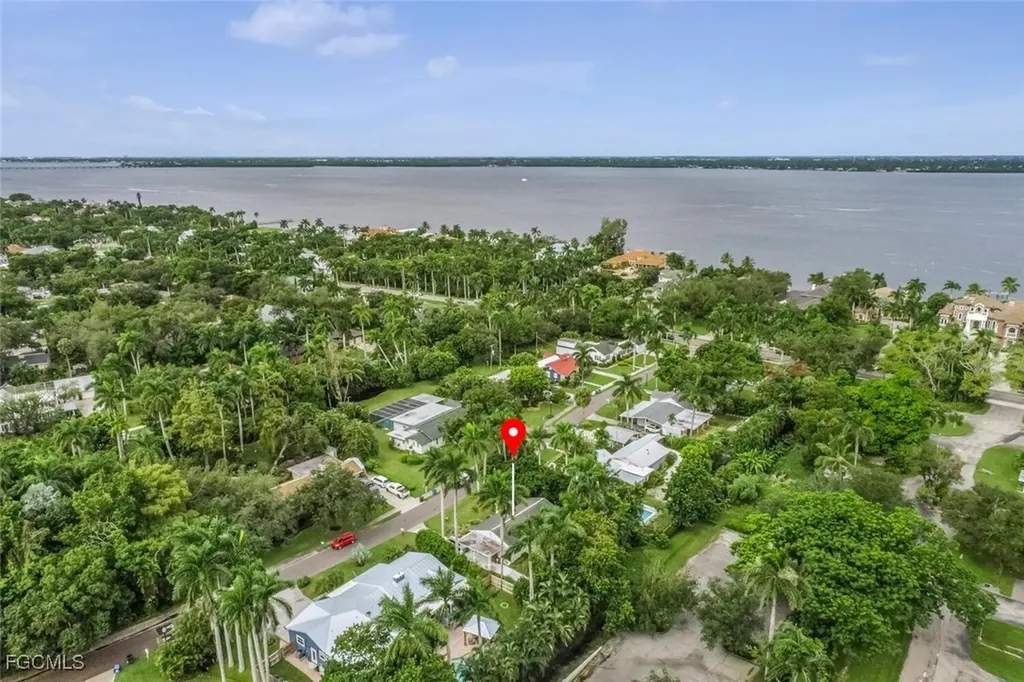 1429 Sandra Drive Fort Myers FL 33901