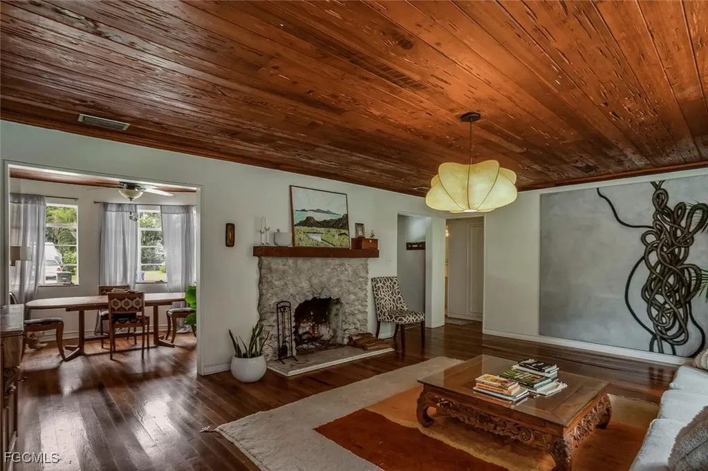 1429 Sandra Drive Fort Myers FL 33901