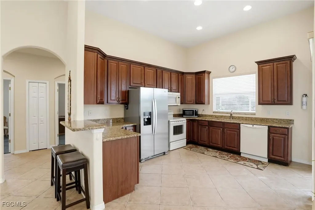 3908 15th Street SW Lehigh Acres FL 33976