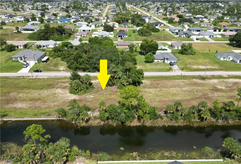 1428 NE 33rd Street Cape Coral FL 33909